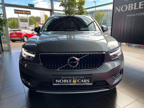 Volvo XC40 Momentum 140 kW image number 4