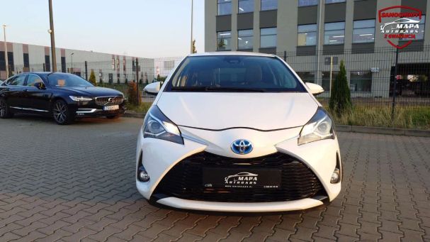 Toyota Yaris 1.5 Hybrid 74 kW image number 12