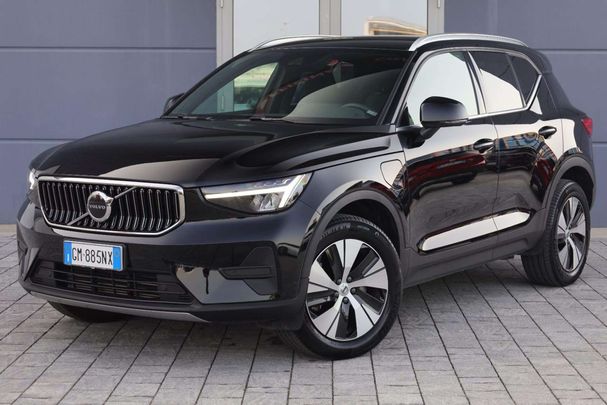 Volvo XC40 Recharge Plug-in Hybrid T4 155 kW image number 1