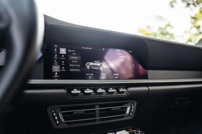 Car image 41