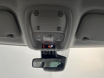 Car image 36