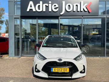 Car image 2