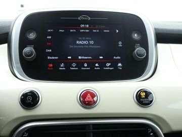 Car image 36