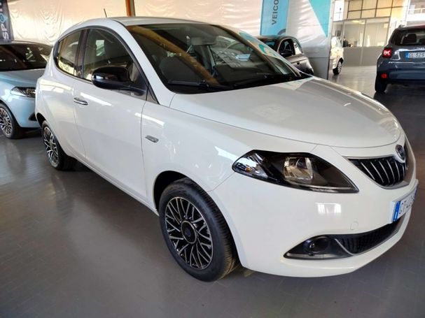 Lancia Ypsilon 51 kW image number 7