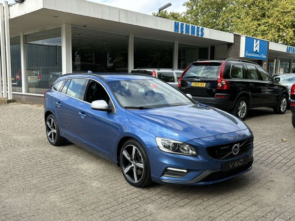 Volvo V60 T5 180 kW image number 1