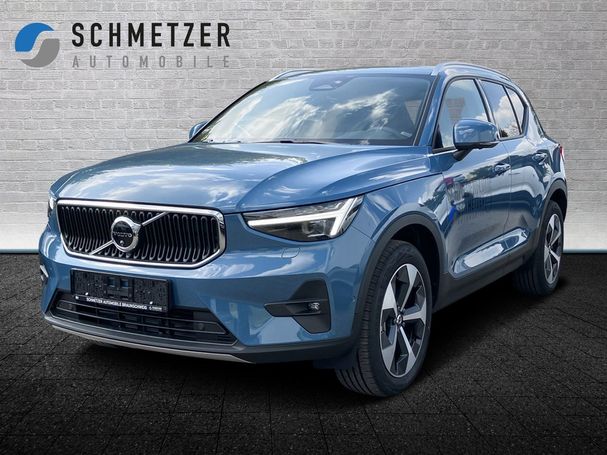 Volvo XC40 Core 120 kW image number 1