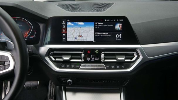 BMW 320d Touring xDrive 140 kW image number 21