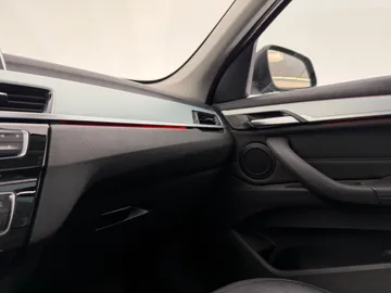 Car image 45