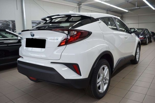 Toyota C-HR 1.8 Hybrid 90 kW image number 6