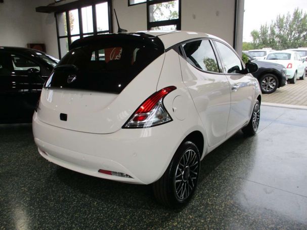 Lancia Ypsilon 51 kW image number 3