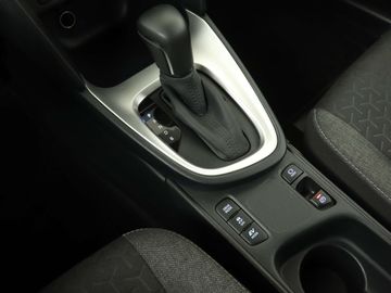 Car image 12