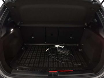 Car image 37