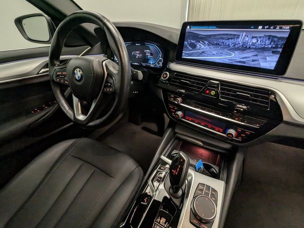 BMW 530 e 215 kW image number 5