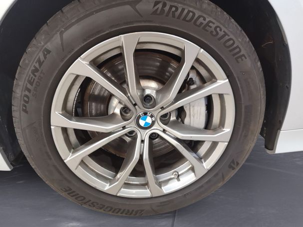 BMW 330d Touring M Sport xDrive 210 kW image number 11