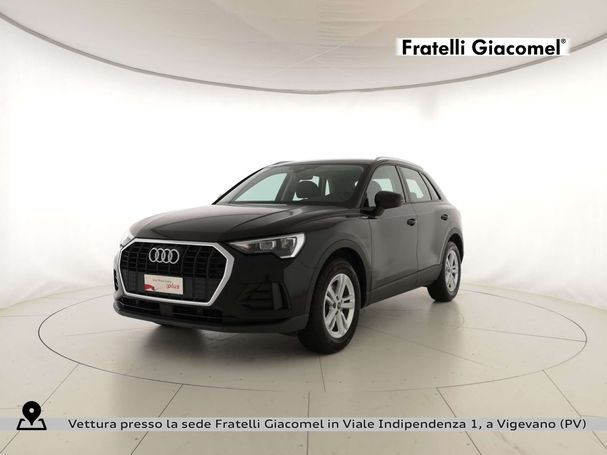 Audi Q3 35 TDI S tronic Business 110 kW image number 1