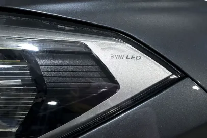 Car image 34