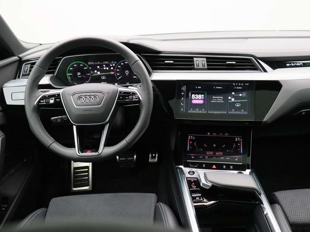 Audi Q8 55 quattro e-tron 300 kW image number 7