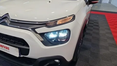 Car image 28