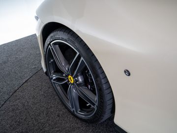 Car image 40