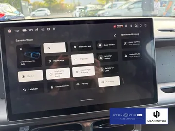 Car image 21