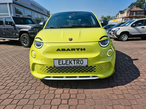 Abarth 500 e 113 kW image number 3