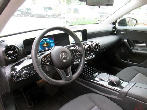 Mercedes-Benz A 180 d 85 kW image number 4