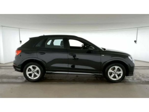 Audi Q3 35 TDI S-line 110 kW image number 9