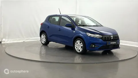 Car image 3