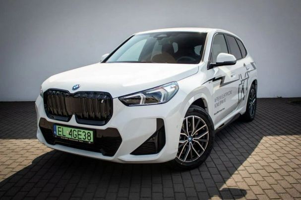 BMW iX1 xDrive30 230 kW image number 1