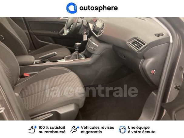 Peugeot 308 1.2 PureTech 110 Active 81 kW image number 28