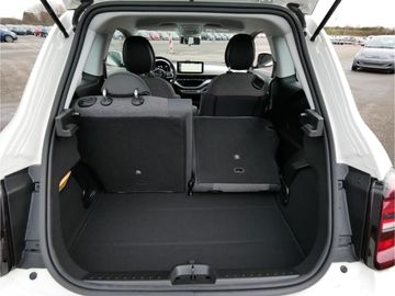 Car image 36