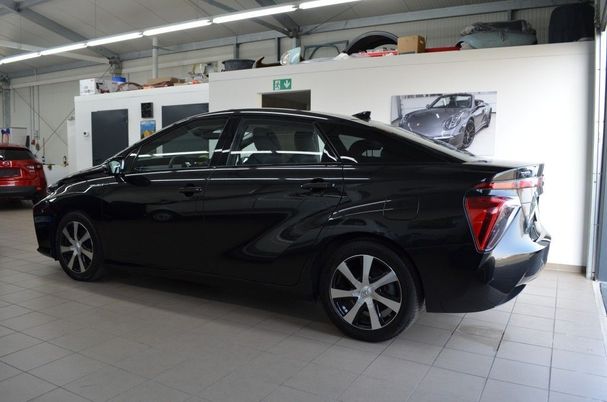 Toyota Mirai 113 kW image number 6