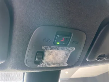 Car image 29