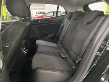 Car image 36