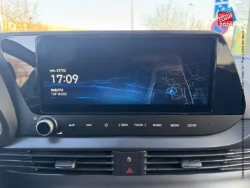 Car image 20