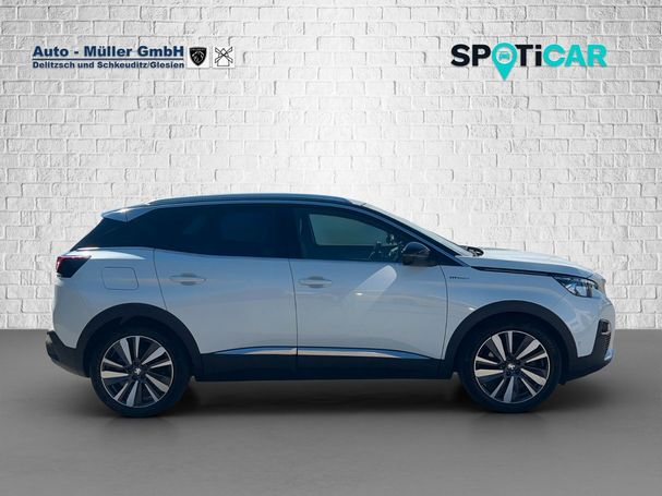 Peugeot 3008 Hybrid4 300 GT 220 kW image number 5