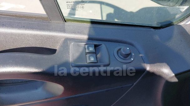 Renault Trafic Energy dCi 145 L1H1 107 kW image number 4