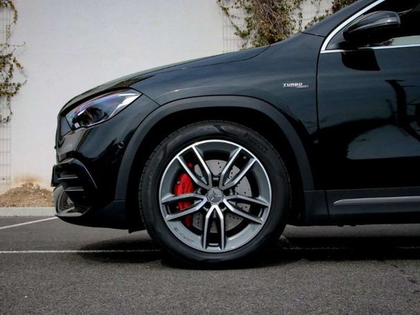 Mercedes-Benz GLA 35 AMG 4Matic DCT 228 kW image number 7