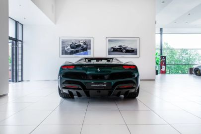 Car image 49