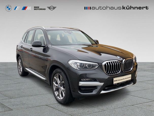 BMW X3 xDrive20d xLine 140 kW image number 8