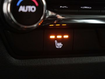 Car image 36