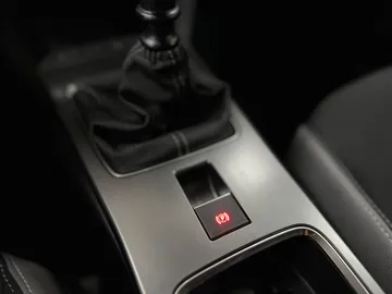 Car image 39