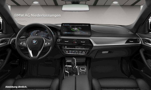 BMW 530 Touring 215 kW image number 3