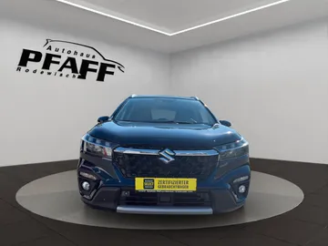 Car image 2