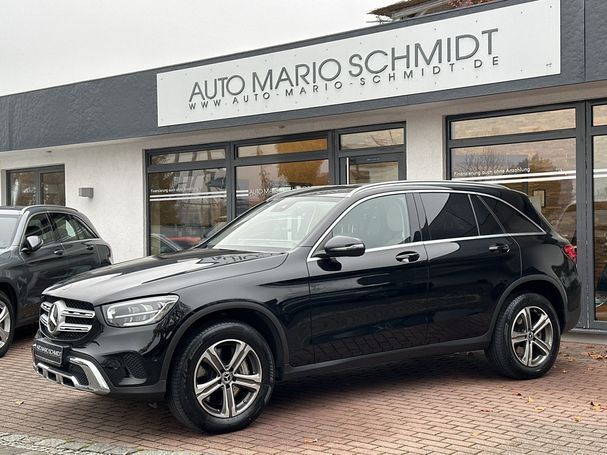 Mercedes-Benz GLC 300 e 4Matic 235 kW image number 2