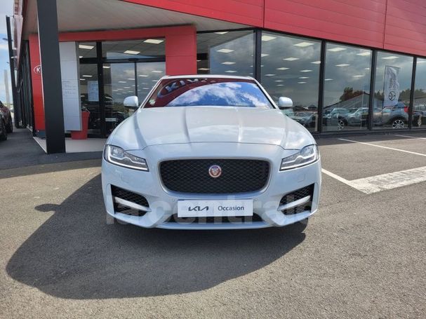 Jaguar XF AWD R-Sport 132 kW image number 3