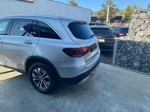 Mercedes-Benz GLC 220 d 143 kW image number 2