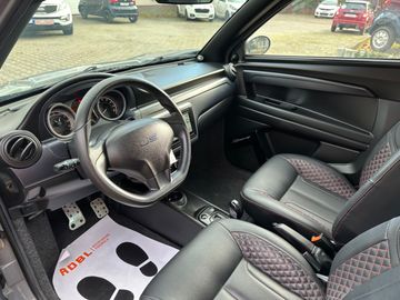 Car image 10