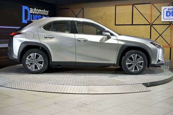 Lexus UX 300e 150 kW image number 19