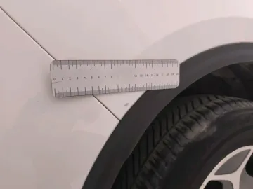 Car image 47